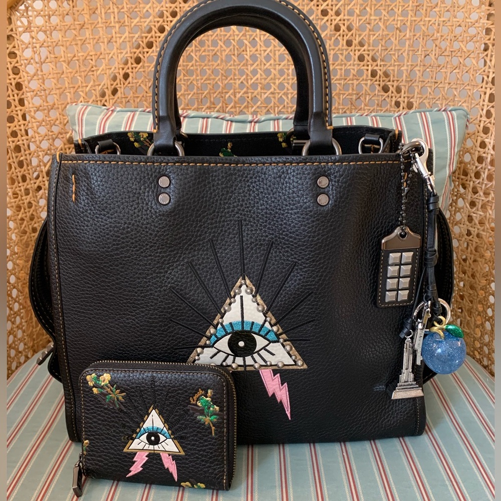 2018 Coach Black Leather Pyramid Eye Rogue 30 with Wallet